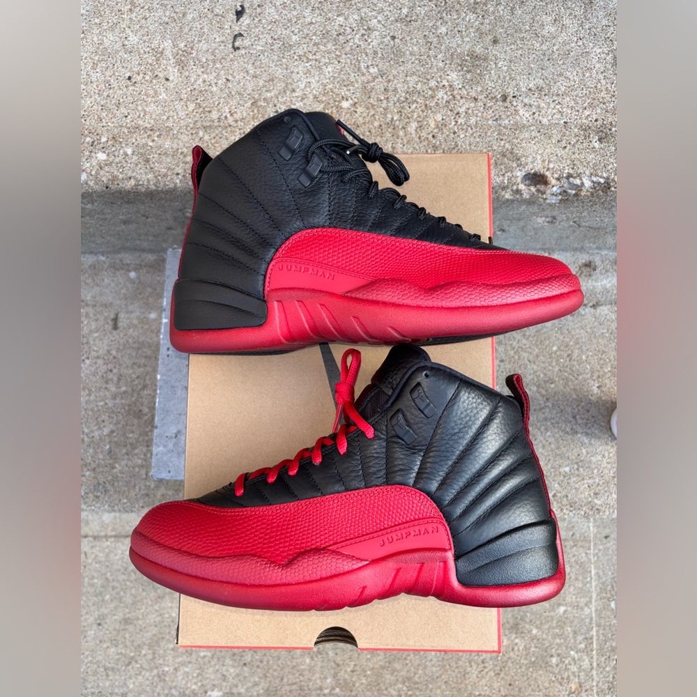 Air Jordan 12 retro OG  ‘Flu Game’(2024) Sz 8 men’s , like Brand new - Picture 2 of 10